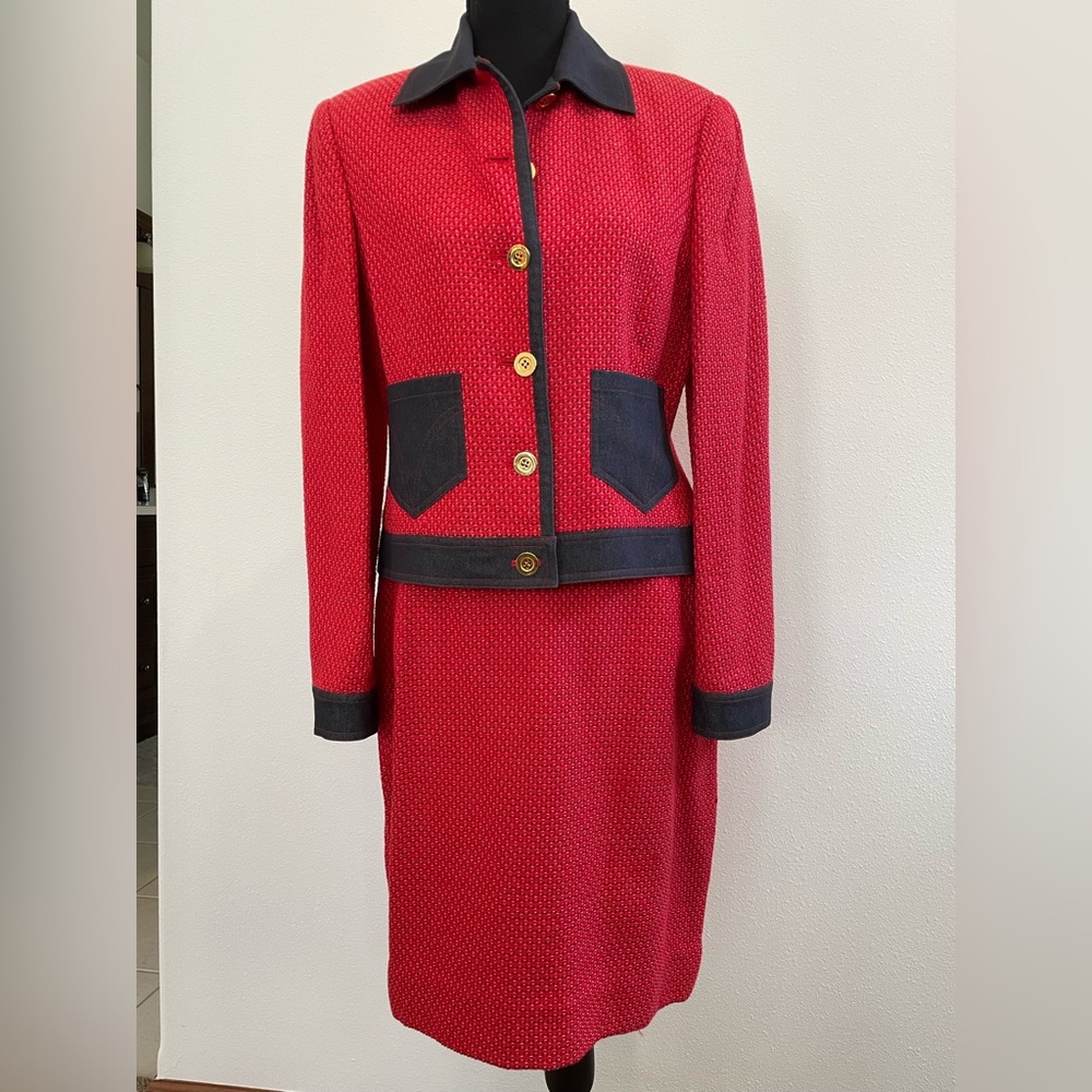 Carlisle suit size 8